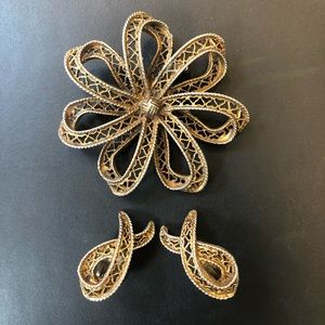 🎀 Vintage Bow Brooch & Earring Set